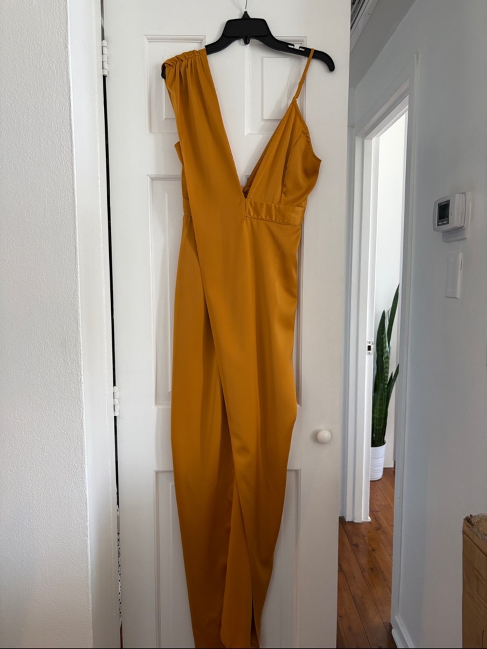 Pretty Little Thing Asymmetric One-Shoulder Mustard Dress